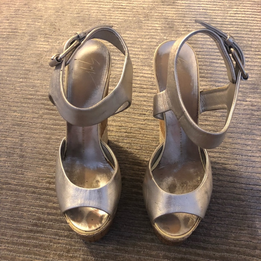 Giuseppe Zanotti leather cork skin wedges size 8